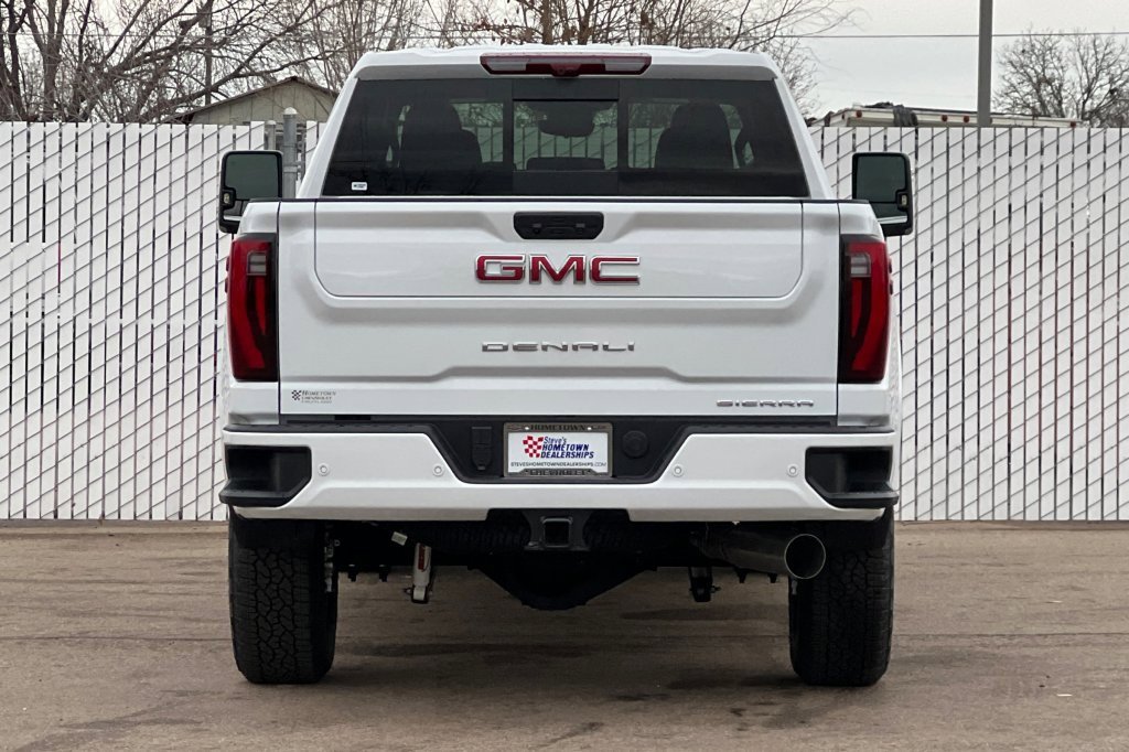 New 2026 GMC Sierra 2500 Denali w/ Denali Reserve Package image 5