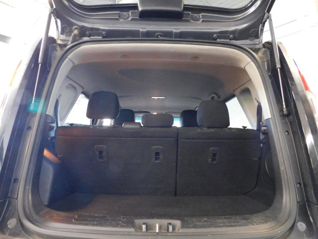 Used 2013 Kia Soul + w/ Audio Pkg FWD image 12