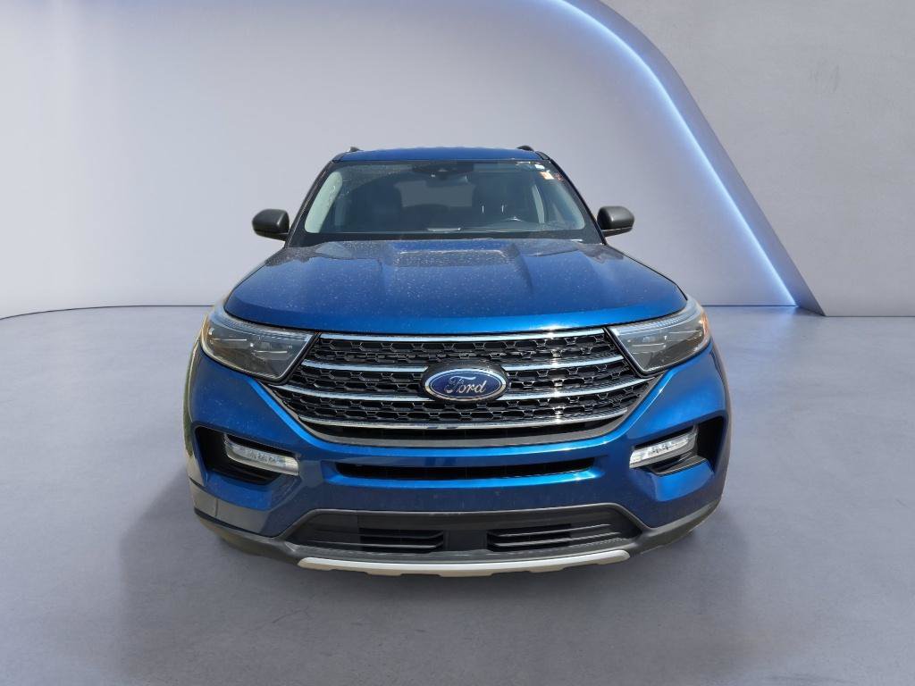 Used 2021 Ford Explorer XLT w/ Equipment Group 202A AWD/4WD image 9