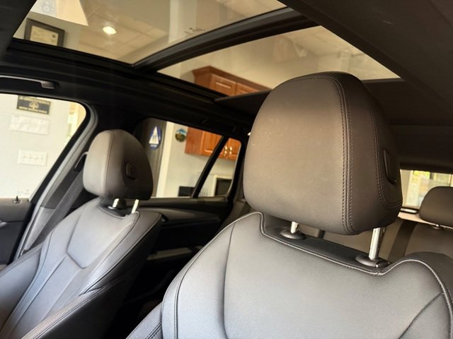 Used 2020 BMW X3 sDrive30i w/ Convenience Package RWD image 6