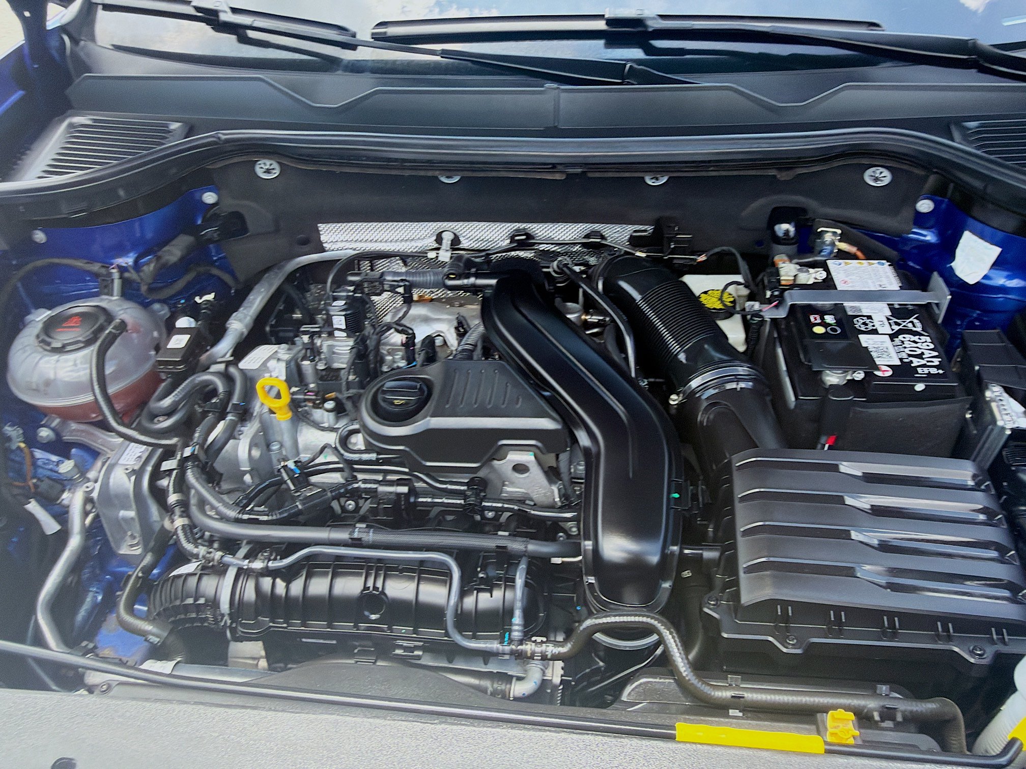 Certified 2024 Volkswagen Taos S FWD image 34
