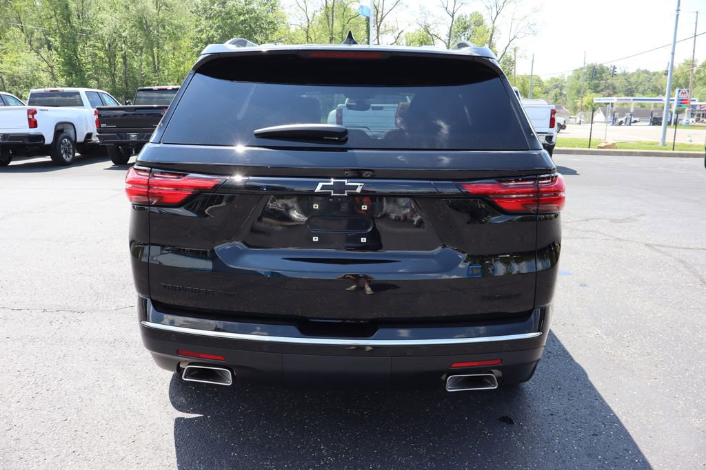 Used 2022 Chevrolet Traverse Premier AWD/4WD image 40