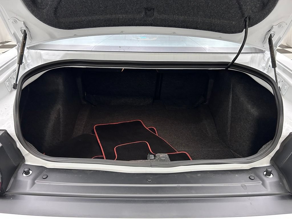 Used 2023 Dodge Challenger SRT Hellcat RWD image 9