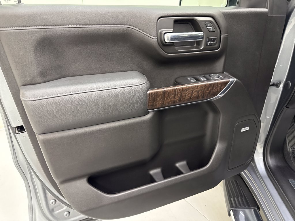 Used 2020 GMC Sierra 1500 Denali w/ Technology Package AWD/4WD image 14