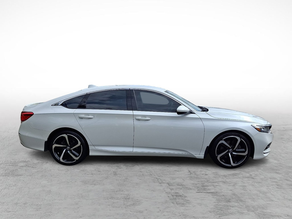 Used 2019 Honda Accord Sport image 6