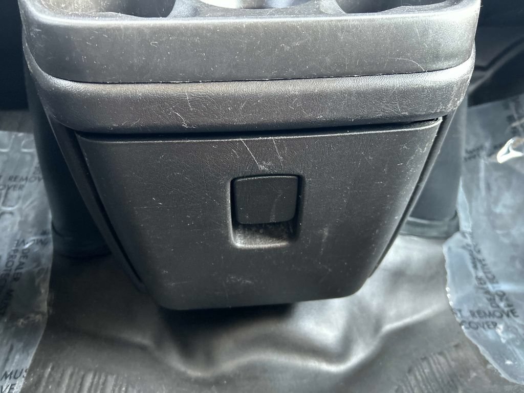 Used 2022 Chevrolet Express 2500 w/ Driver Convenience Package image 31