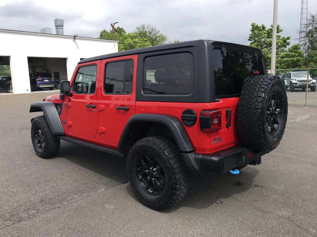 Used 2023 Jeep Wrangler Unlimited Rubicon 4xe AWD/4WD image 3