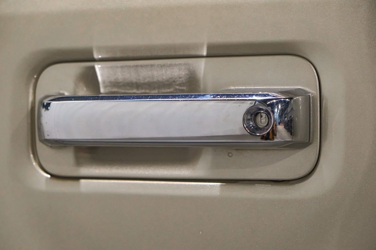 Used 2017 Ford F250 Lariat w/ Chrome Package image 42