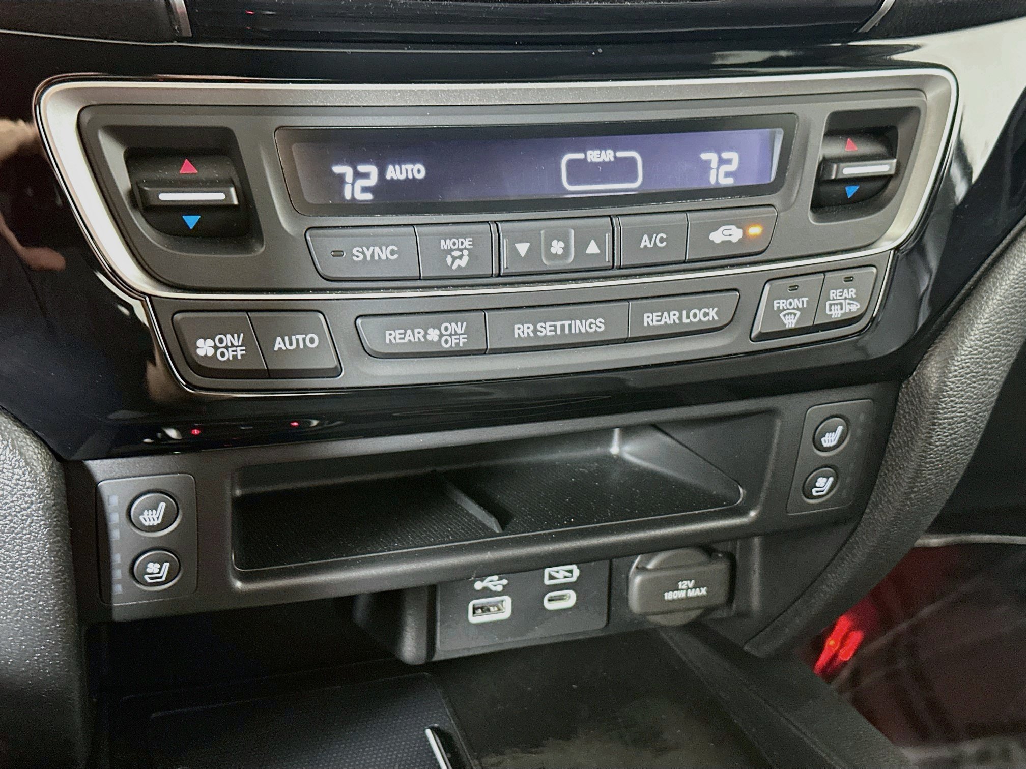 Used 2024 Honda Passport Black Edition image 16
