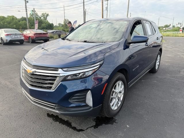 Used 2022 Chevrolet Equinox LT w/ LPO, Floor Liner Package FWD image 3