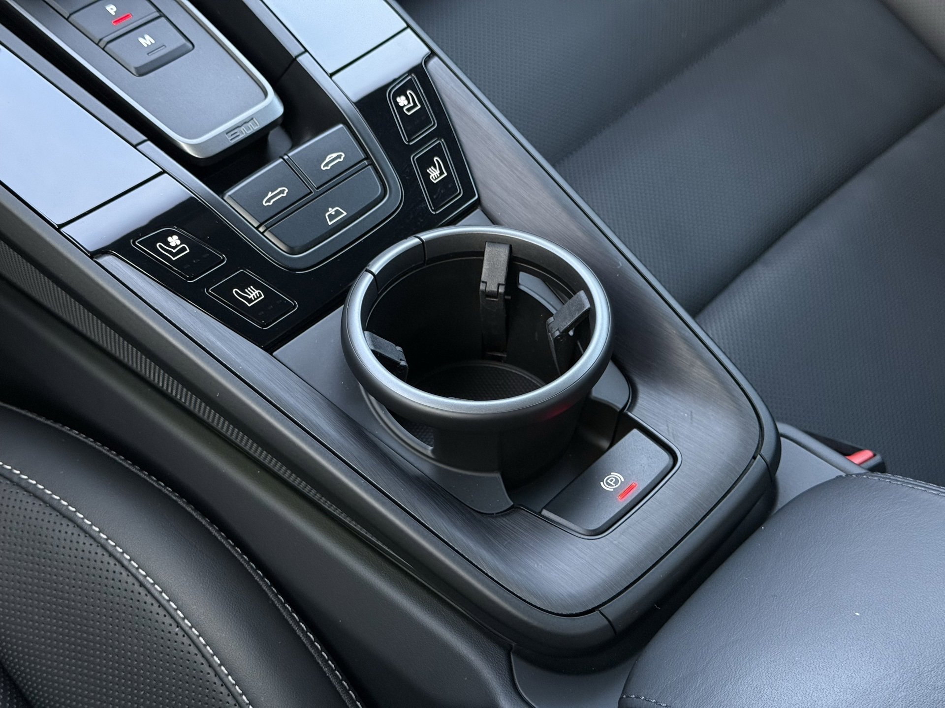 Used 2023 Porsche 911 Carrera GTS w/ Premium Package image 24