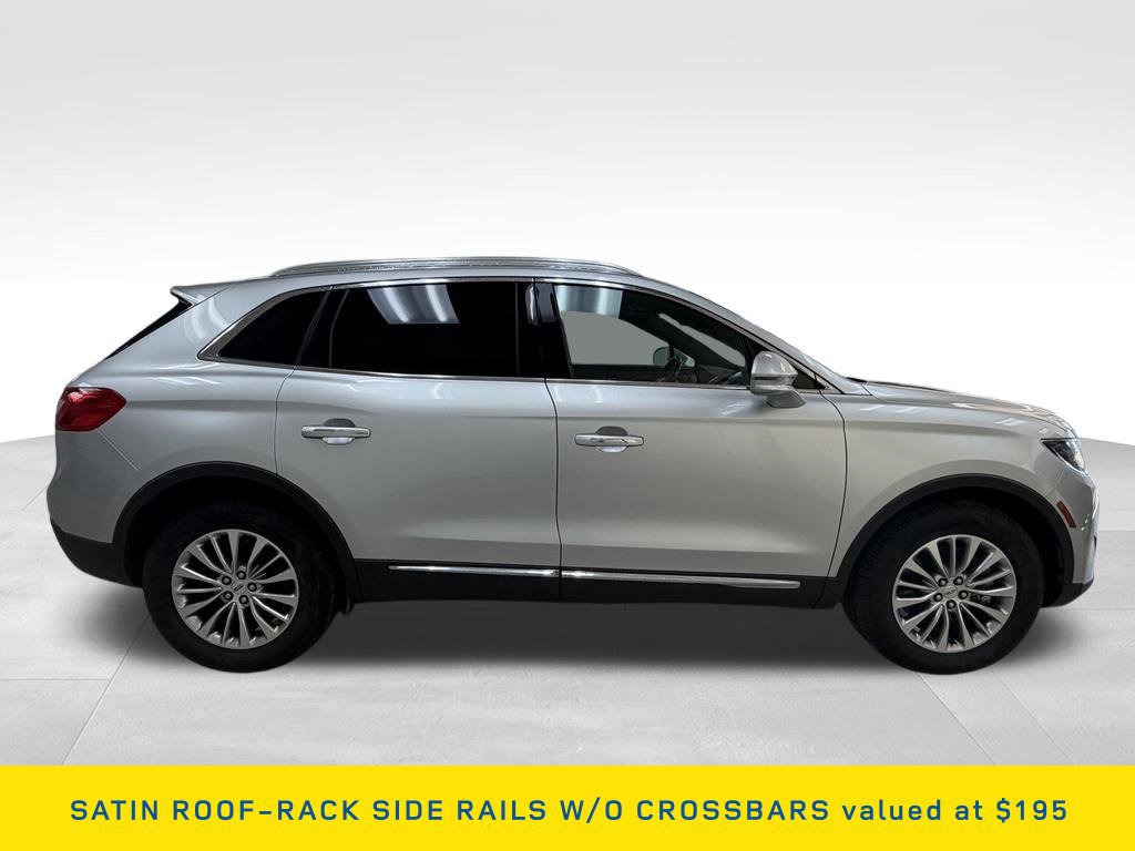Used 2018 Lincoln MKX Select w/ Select Plus Package AWD/4WD image 6