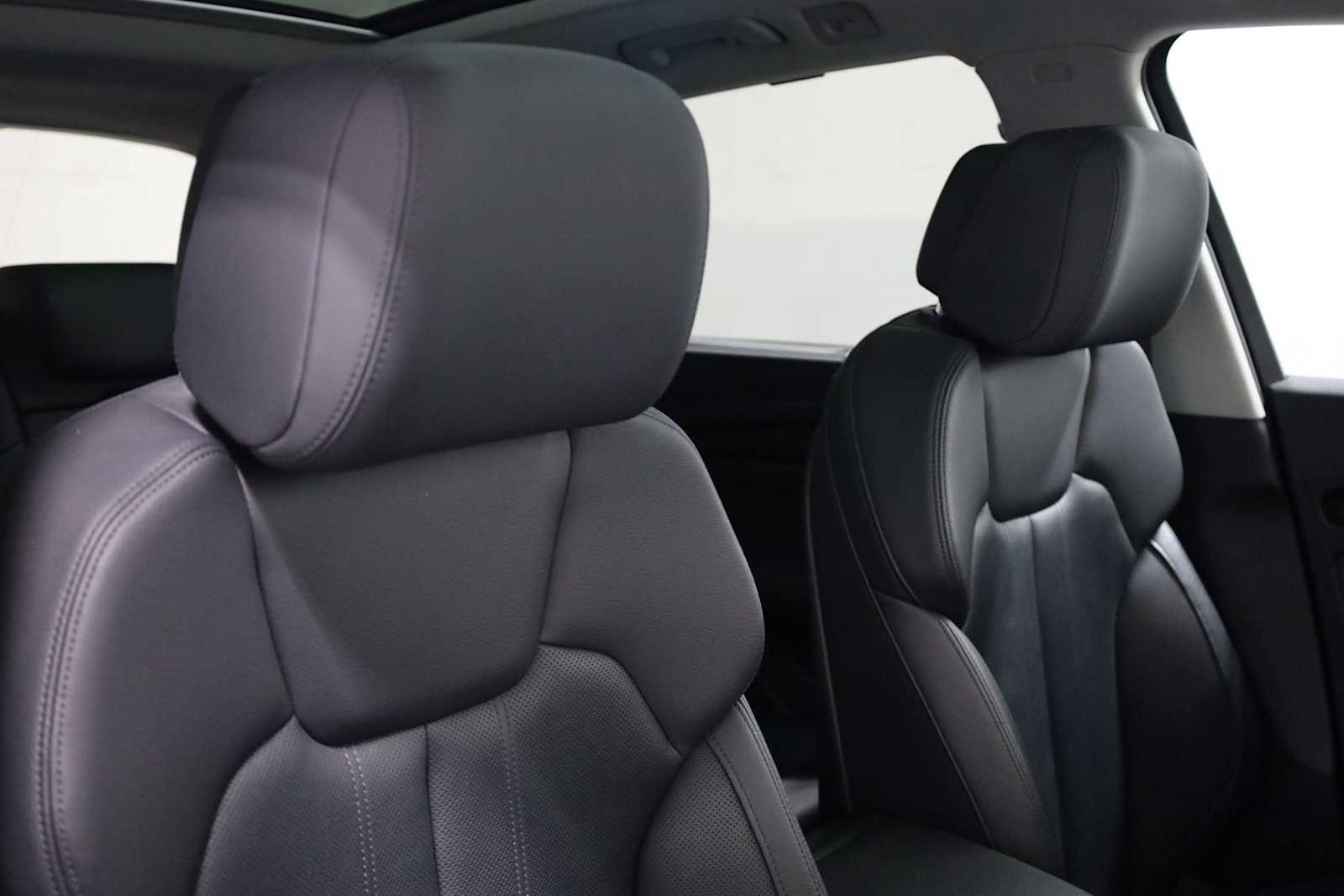 Used 2019 Audi Q5 2.0T Premium Plus w/ Premium Plus Package image 21