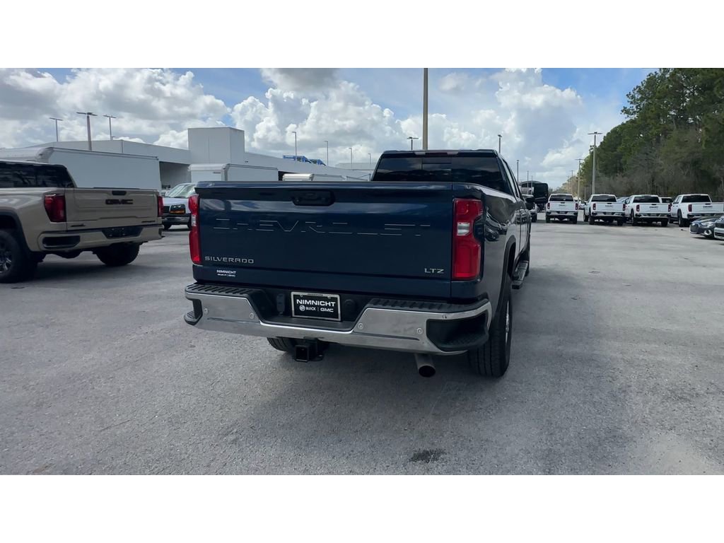 Certified 2020 Chevrolet Silverado 2500 LTZ w/ LTZ Plus Package image 8