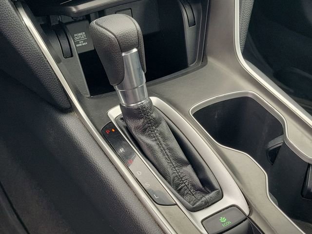 Used 2018 Honda Accord EX image 37