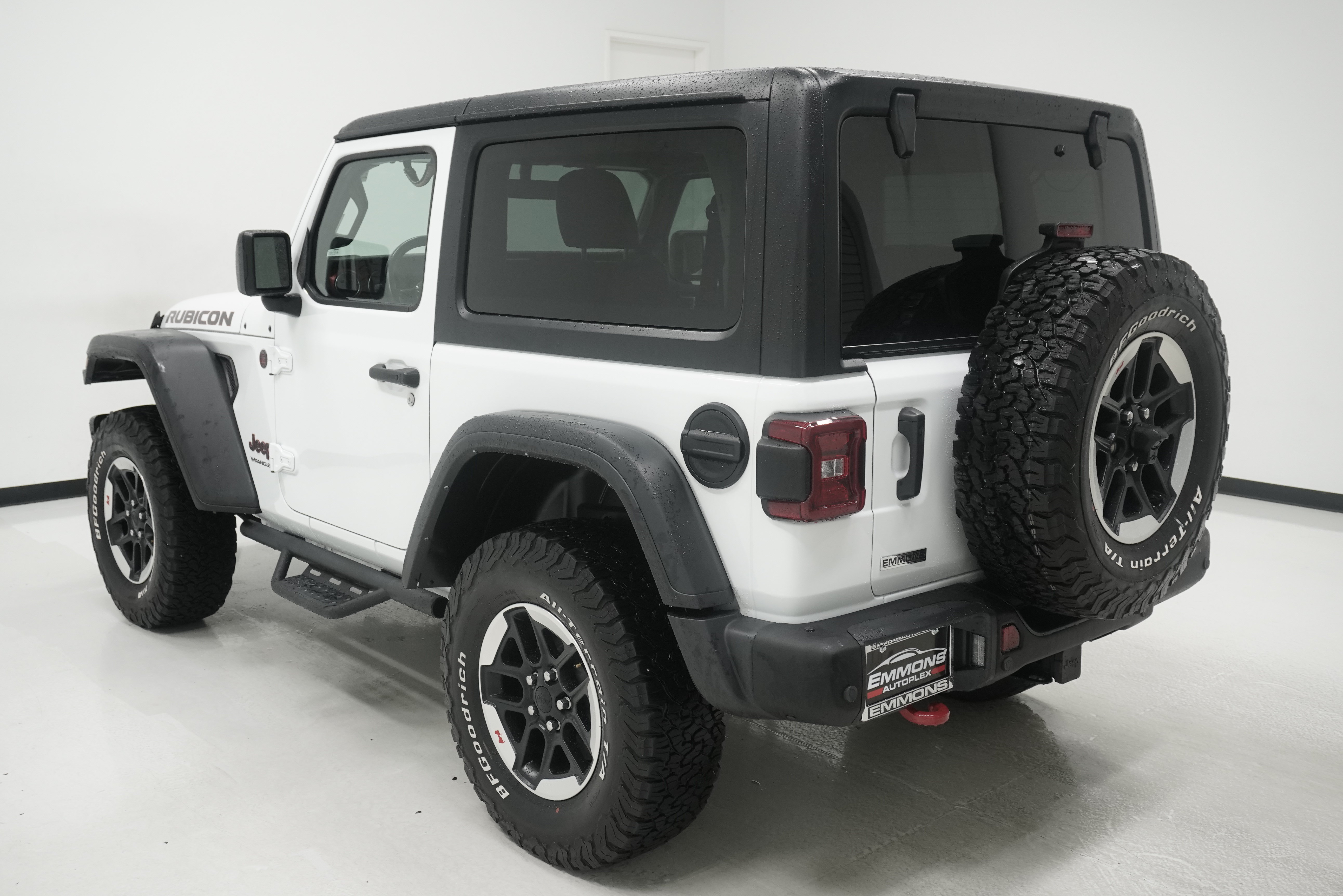 Used 2022 Jeep Wrangler Rubicon w/ Steel Bumper Group AWD/4WD image 6