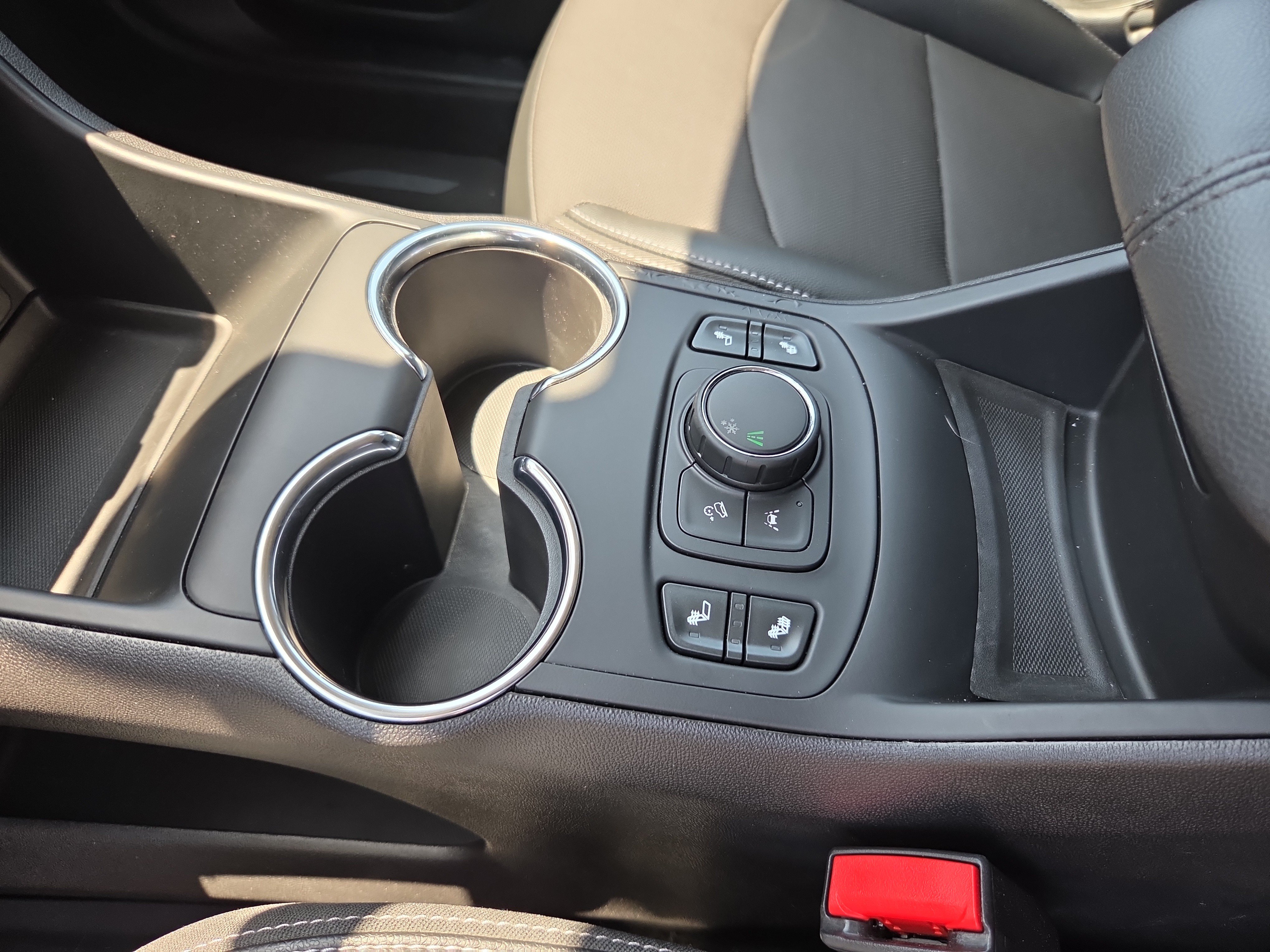 Used 2023 GMC Terrain SLT FWD image 24