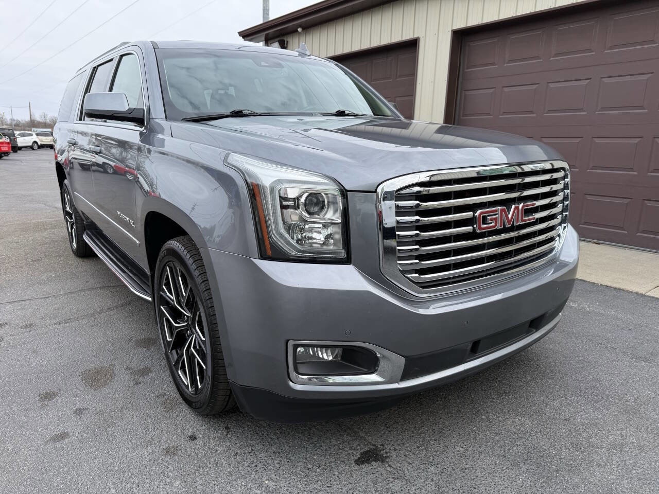 Used 2019 GMC Yukon XL SLT w/ Premium Edition AWD/4WD image 88