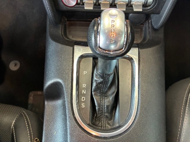 Used 2020 Ford Mustang Premium image 20