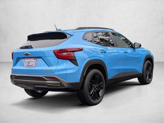 Used 2025 Chevrolet Trax ACTIV w/ Sunroof Package image 5