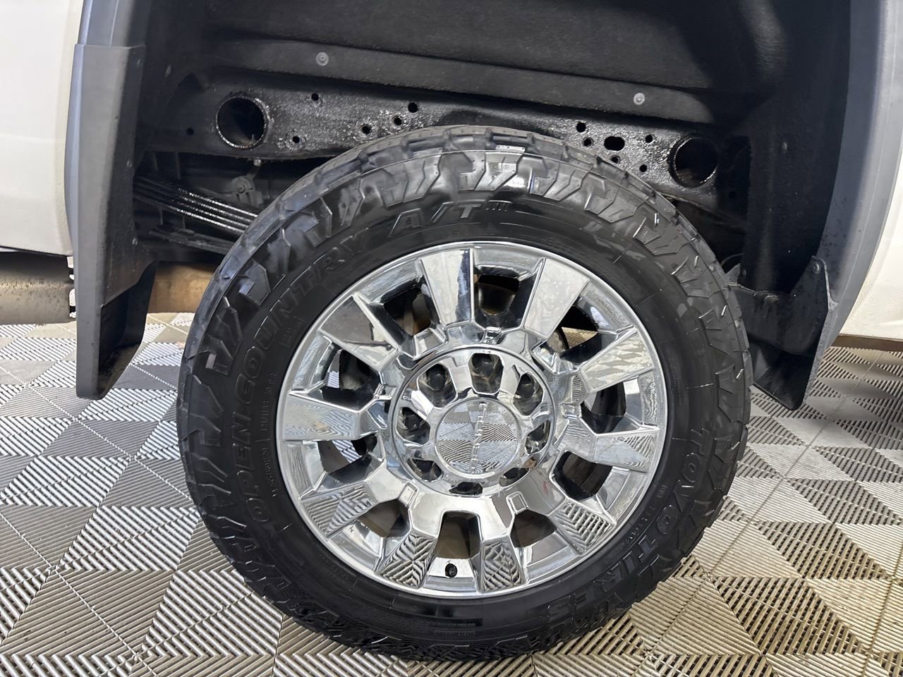 Used 2019 GMC Sierra 2500 Denali image 31