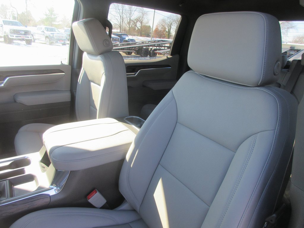 New 2026 GMC Sierra 1500 SLT w/ SLT Premium Package image 13