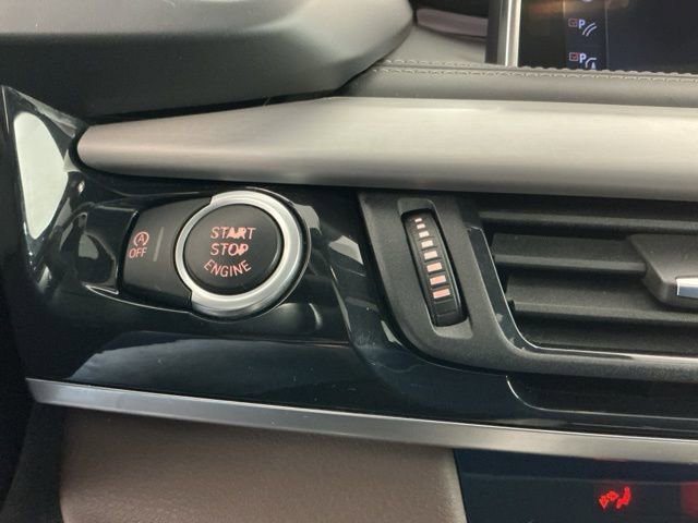 Used 2018 BMW X5 xDrive50i w/ Dynamic Handling Package image 25