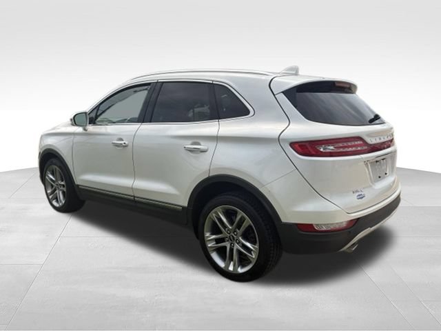 Used 2019 Lincoln MKC Reserve w/ Canadian Touring Package AWD/4WD image 2