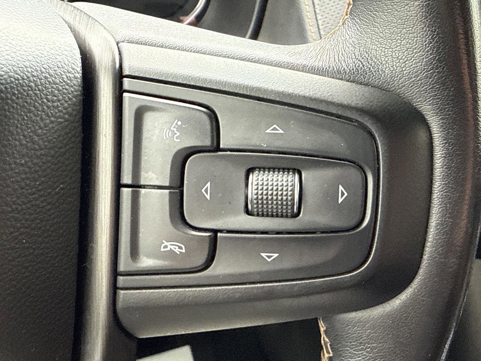 Used 2021 GMC Yukon XL AT4 w/ AT4 Premium Plus Package image 26