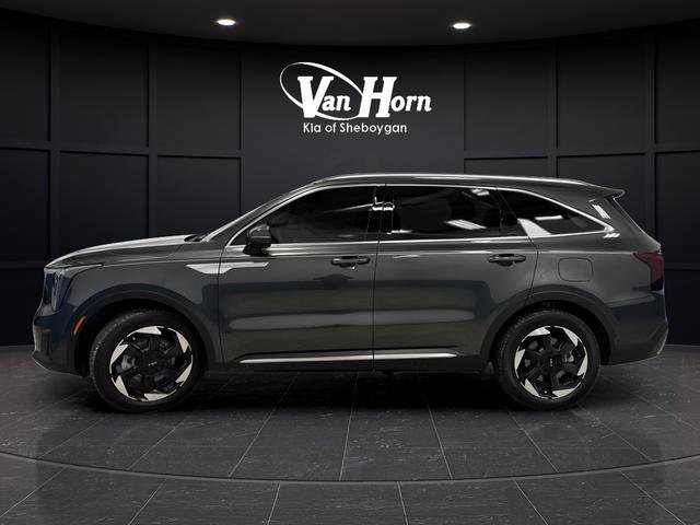 Used 2025 Kia Sorento EX image 12