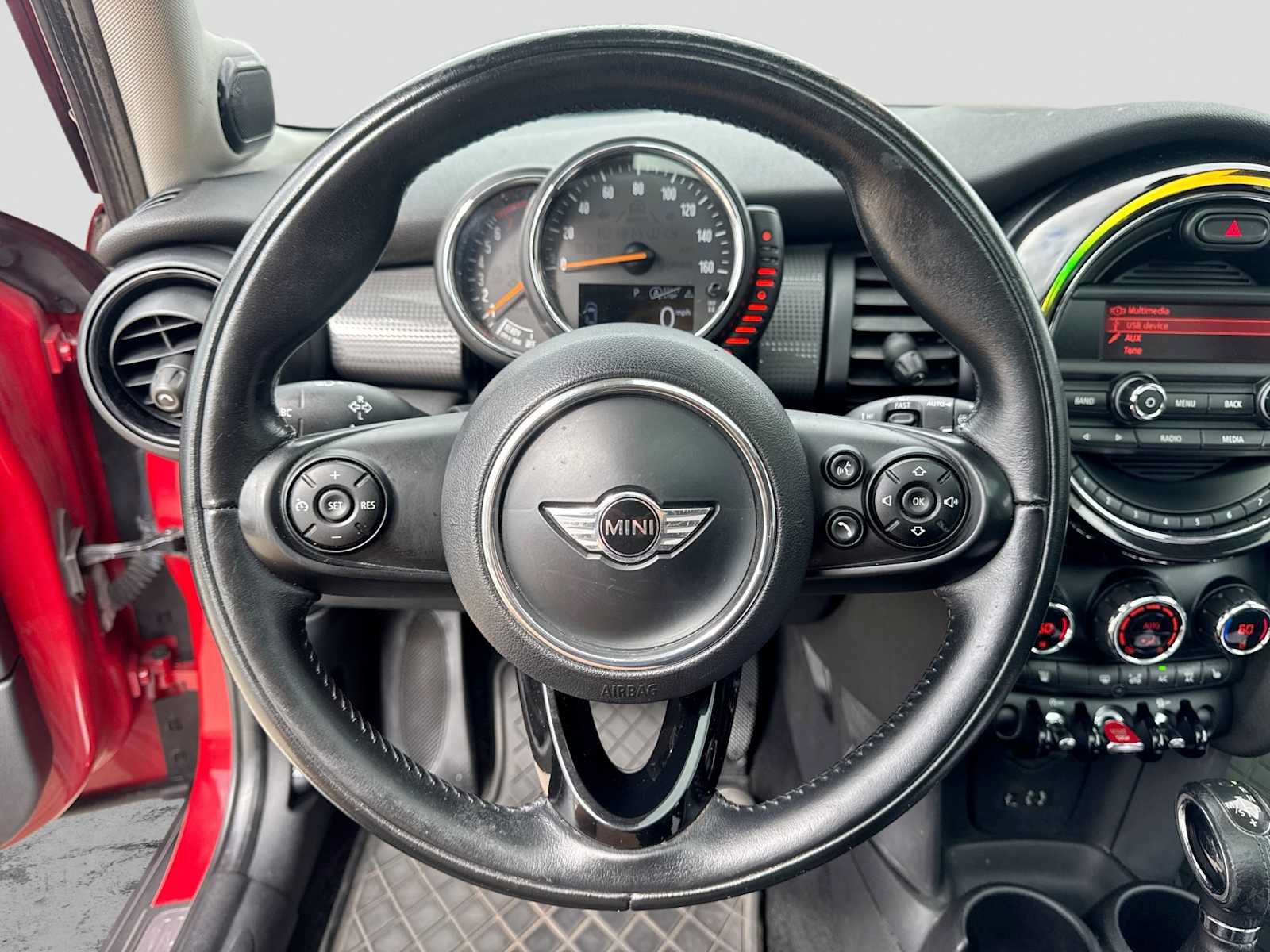 Used 2015 MINI Cooper 4-Door Hardtop FWD image 21