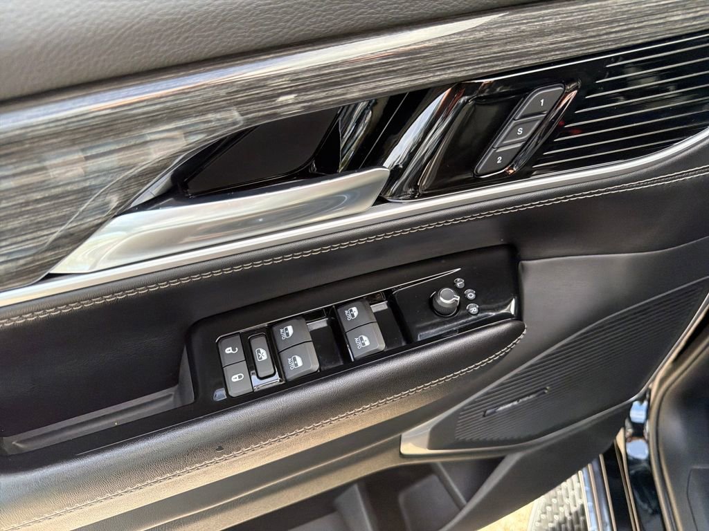 Used 2022 Jeep Wagoneer Series II image 17