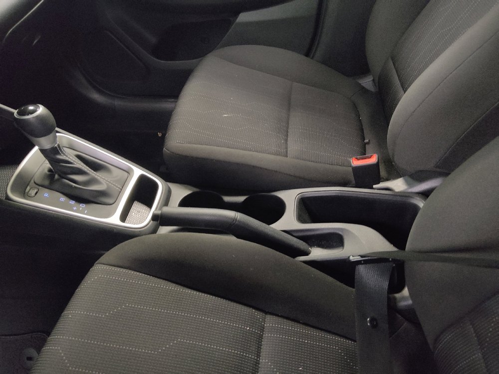 Used 2021 Hyundai Venue SE FWD image 26