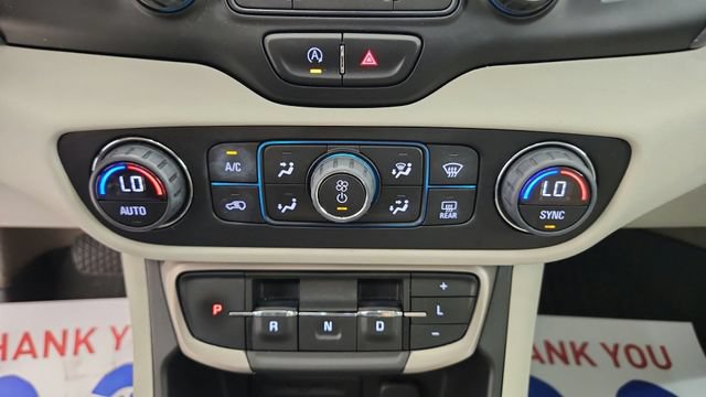 Used 2022 GMC Terrain Denali w/ Denali Premium Package AWD/4WD image 22