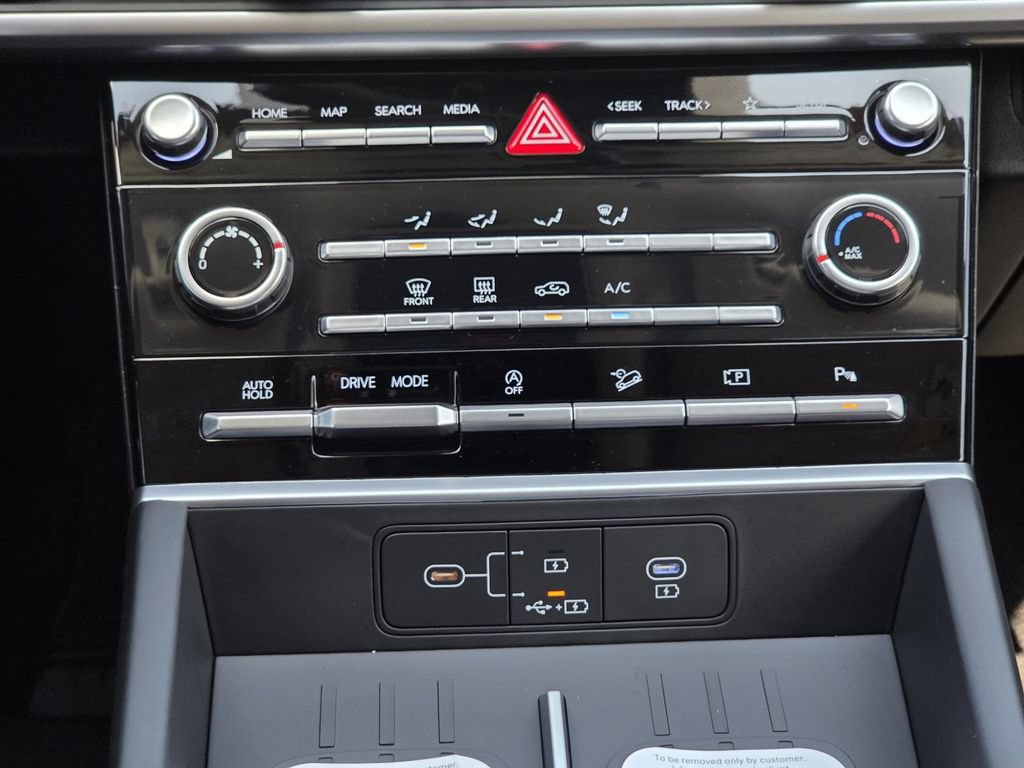 New 2027 Hyundai Santa Fe SE FWD image 13