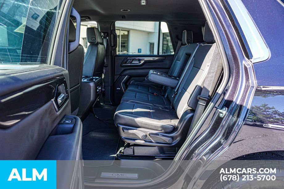 Used 2025 GMC Yukon Elevation AWD/4WD image 21