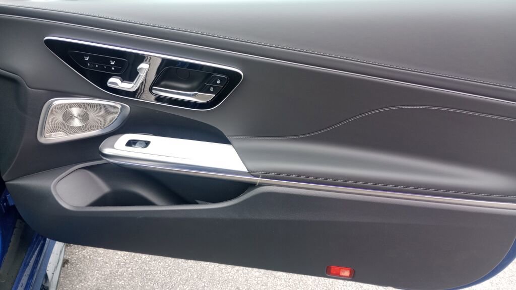 New 2025 Mercedes-Benz CLE 53 AMG 4MATIC Cabriolet image 13