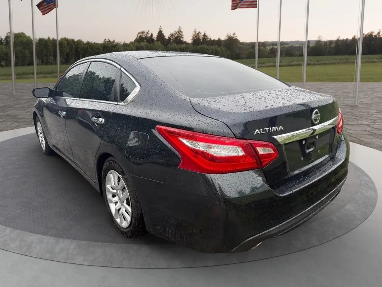 Used 2017 Nissan Altima 2.5 S FWD image 3