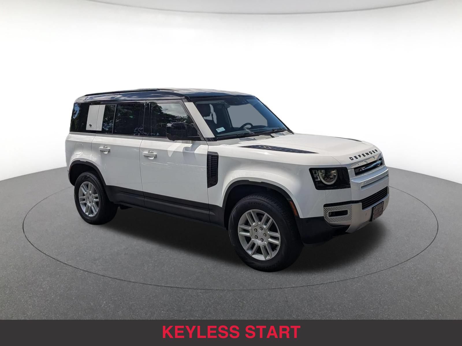 Used 2023 Land Rover Defender 110 S AWD/4WD image 3