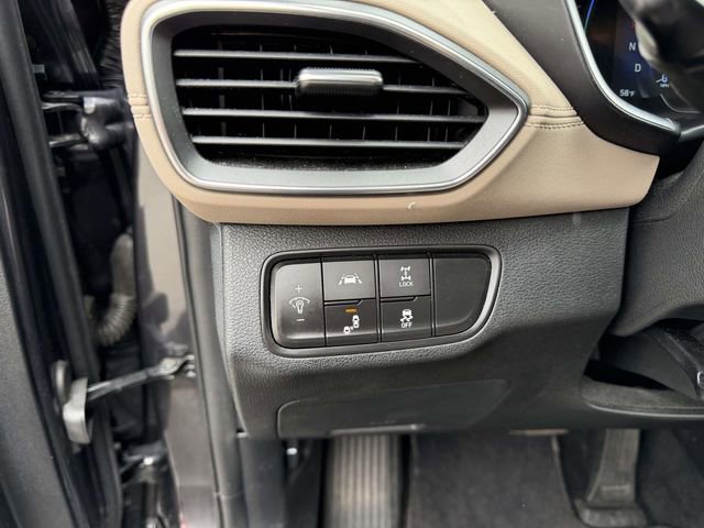 Used 2020 Hyundai Santa Fe SEL AWD/4WD image 28