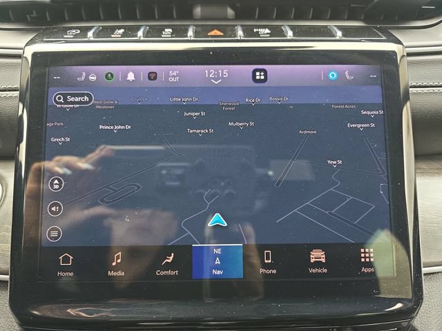 Used 2023 Jeep Grand Cherokee Limited AWD/4WD image 34