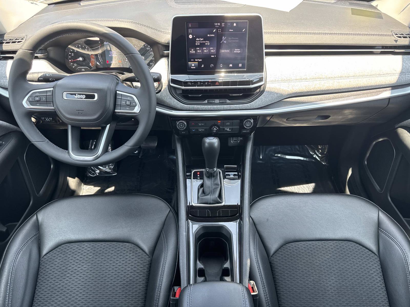 Used 2022 Jeep Compass Latitude FWD image 6