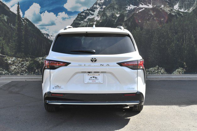 New 2026 Toyota Sienna Limited AWD/4WD image 5