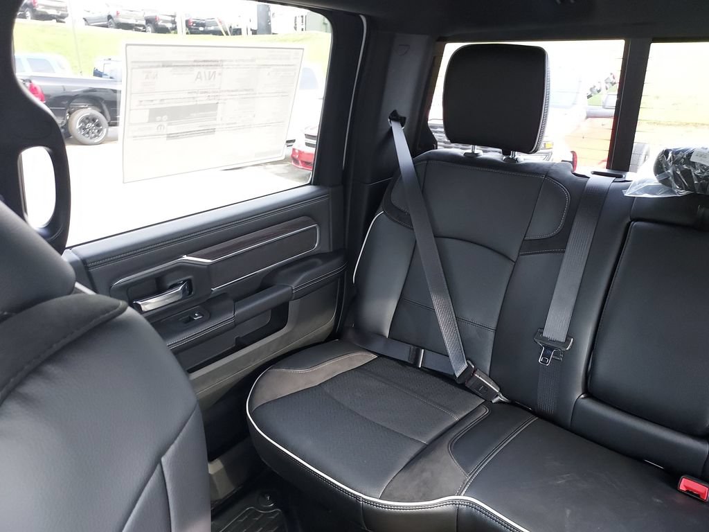 New 2026 RAM 4500 4x4 Crew Cab DRW w/ Laramie Trim Package image 12