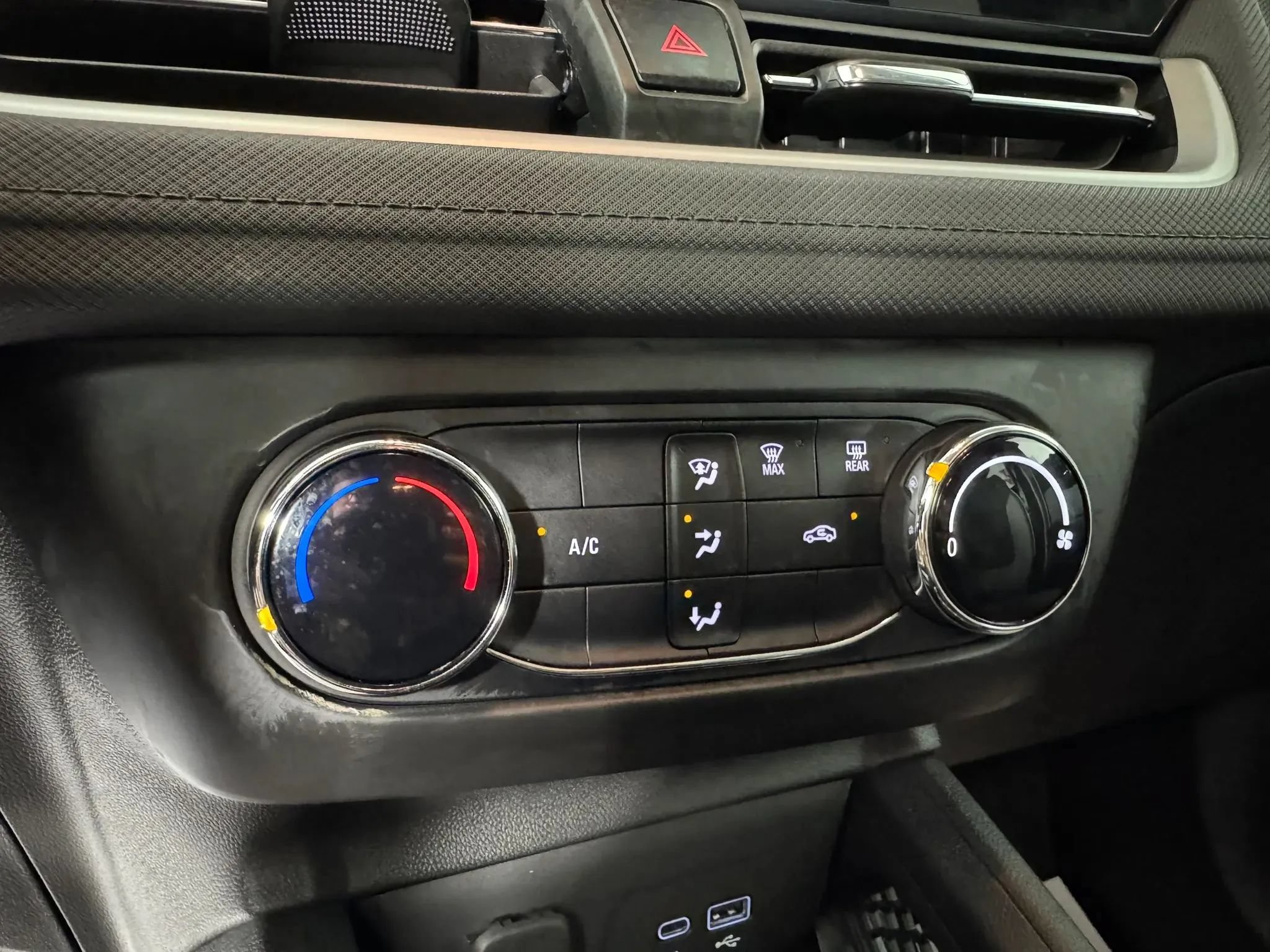 Used 2026 Chevrolet TrailBlazer LS w/ LS Convenience Package AWD/4WD image 20