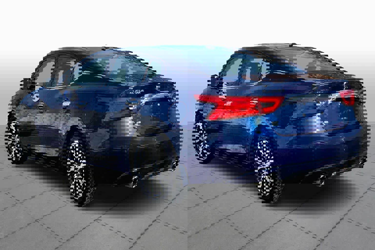 Used 2017 Nissan Maxima 3.5 SL image 12