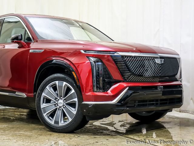 New 2026 Cadillac Vistiq Luxury w/ LPO, Floor Liner Package image 2