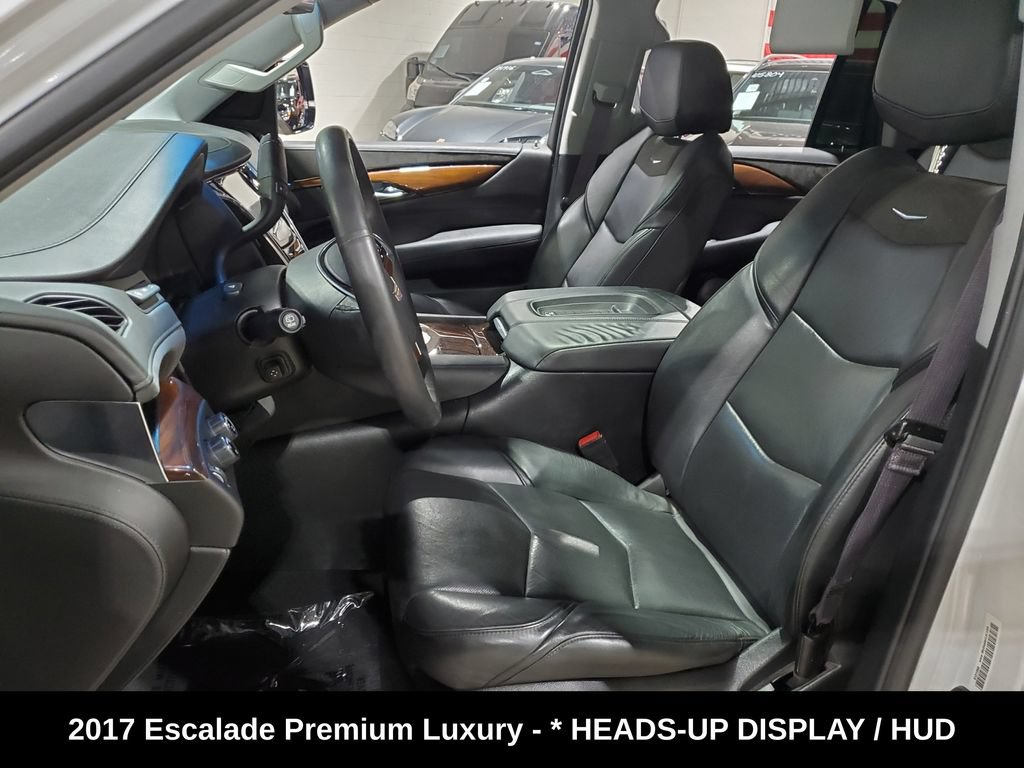 Used 2017 Cadillac Escalade Premium Luxury AWD/4WD image 6