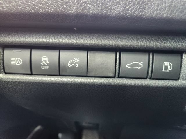 Used 2026 Toyota Camry XSE FWD image 20