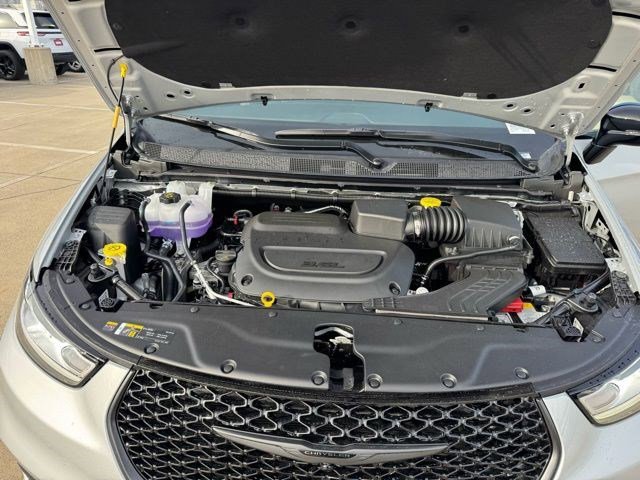 New 2026 Chrysler Pacifica Select image 43